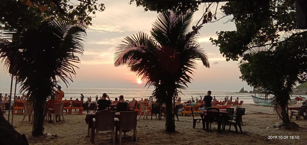 21Coconuts Inn Arambol Exterior foto